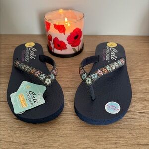 Cali by Skechers Yoga Foam Dark Blue Sandals w/Floral Embeishments, NWT